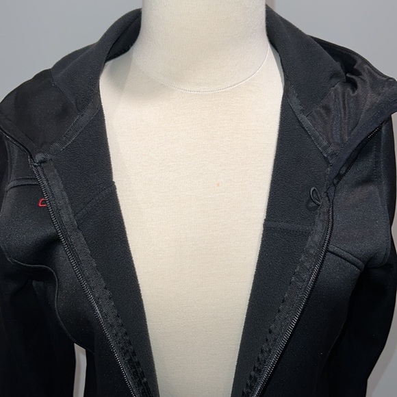 O’Neill light athletic jacket, women’s large - Picture 6 of 8